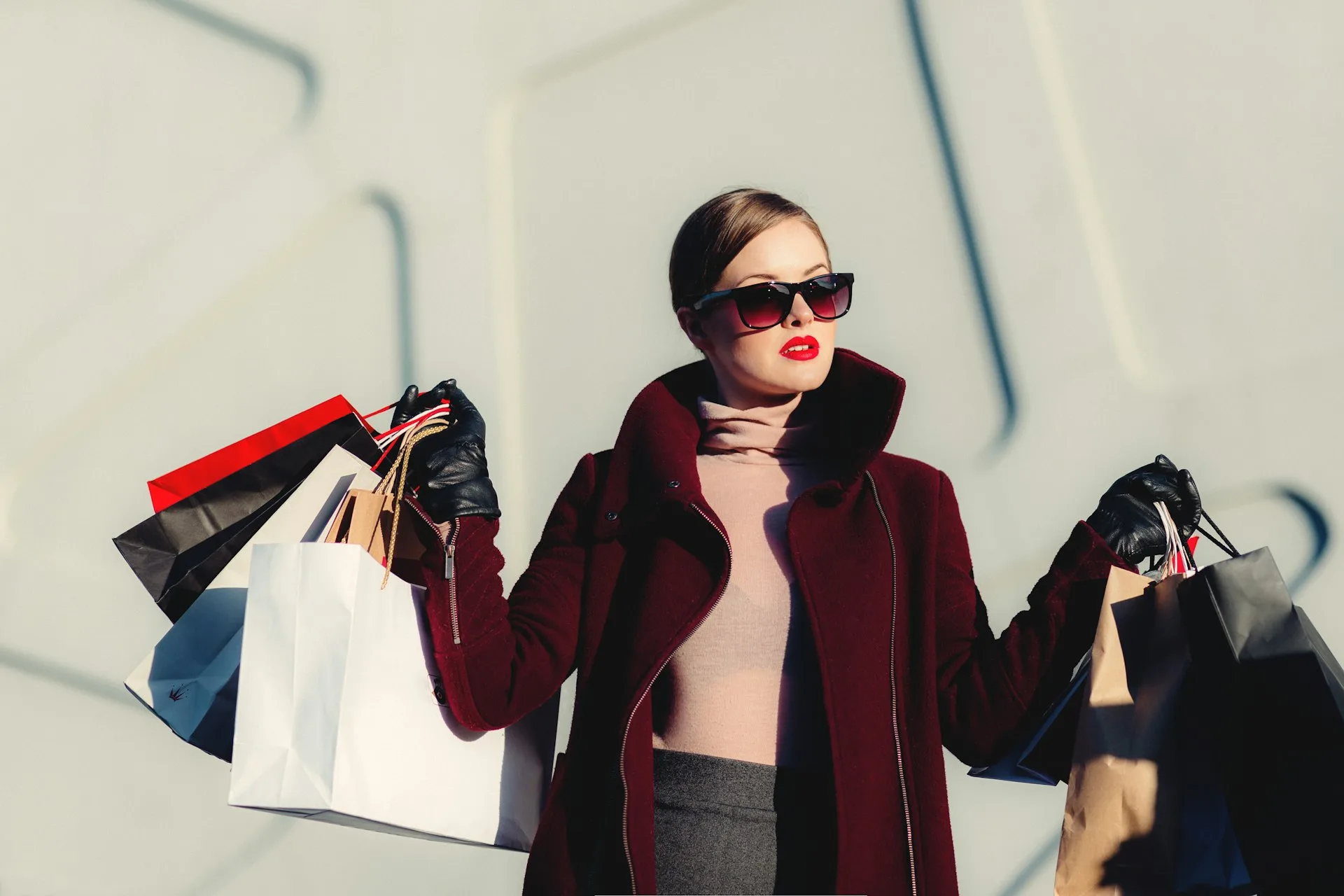 Upscale fashion shopping online