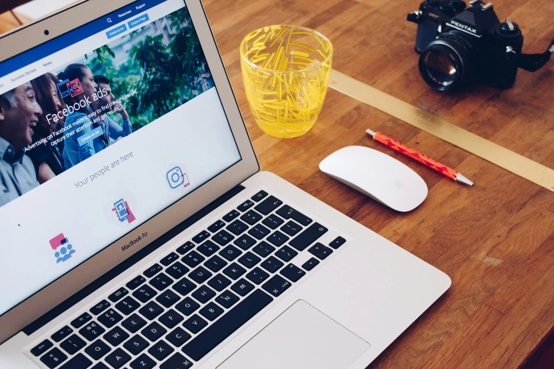 Content marketing strategy and analytics for Warren businesses